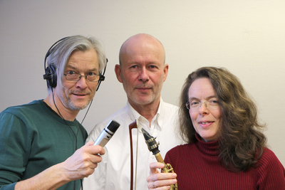 Nikolaus Heyduck (Live Elektronik), Christoph von Erffa (Cello), Susanne Resch (Saxophone)